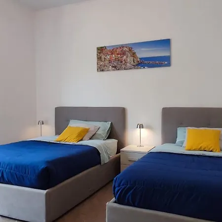 Stephy Station 5 Terre * 斯培西亚