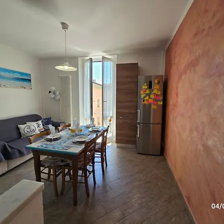A Due Passi Dalla Stazione Per 5Terre Stephy Holiday Apartment