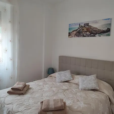 A Due Passi Dalla Stazione Per 5Terre Stephy Holiday Apartment