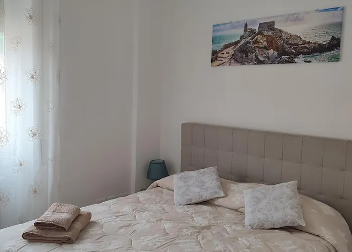 A Due Passi Dalla Stazione Per 5Terre Stephy Holiday Apartment